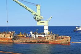 Устаткування LIEBHERR допомагає уникнути екологічної катастрофи в акваторії Одеської бухти